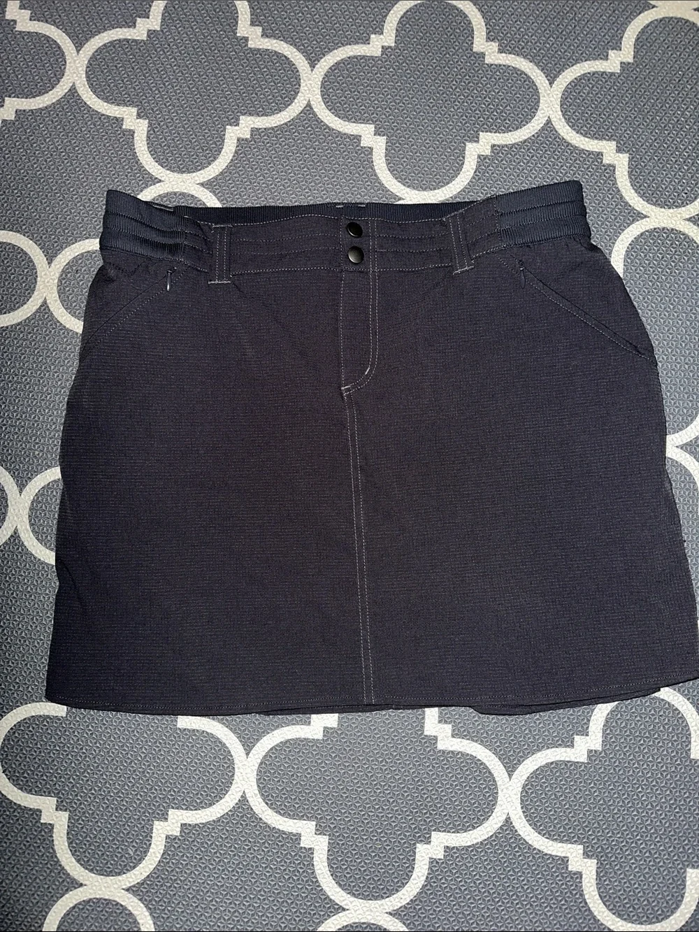 Kuhl women’s skorts size 10